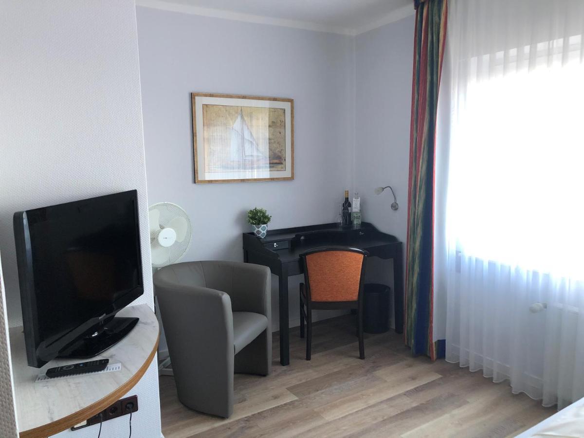 Marc5 Hotel Cadenberge Dış mekan fotoğraf